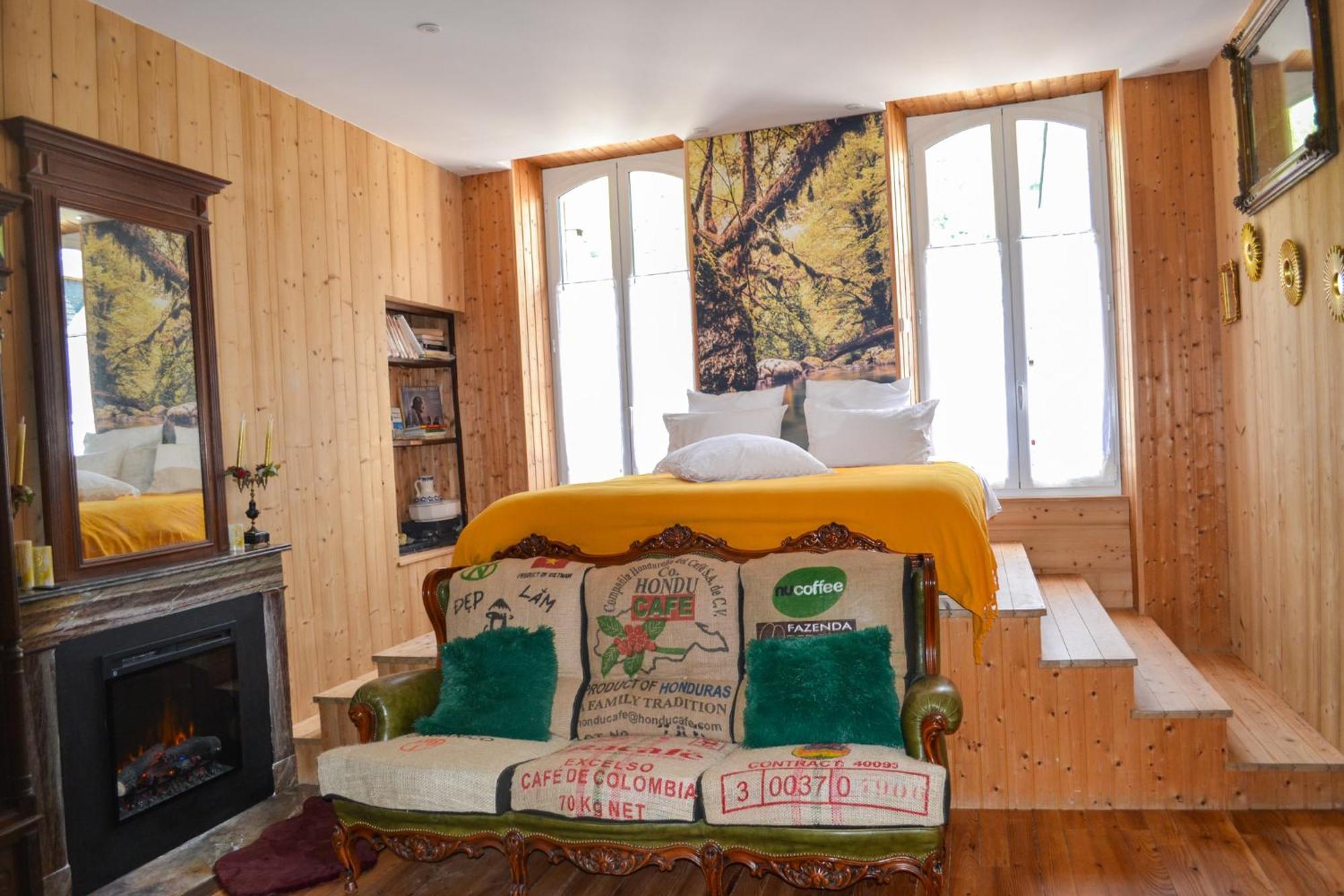 A Nouste Chambres D'Hotes Et Gite Only Adults Campan Esterno foto