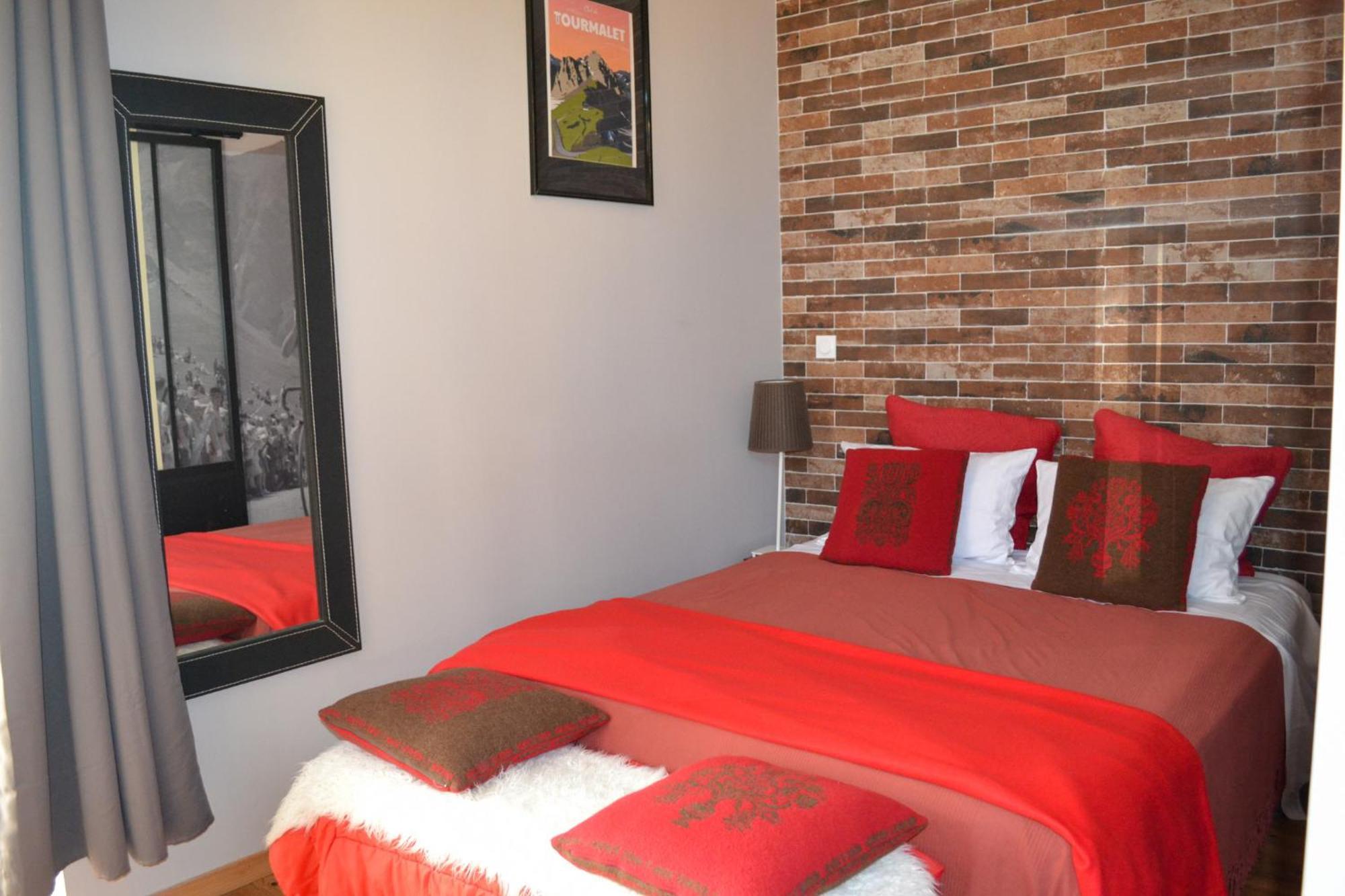 A Nouste Chambres D'Hotes Et Gite Only Adults Campan Esterno foto