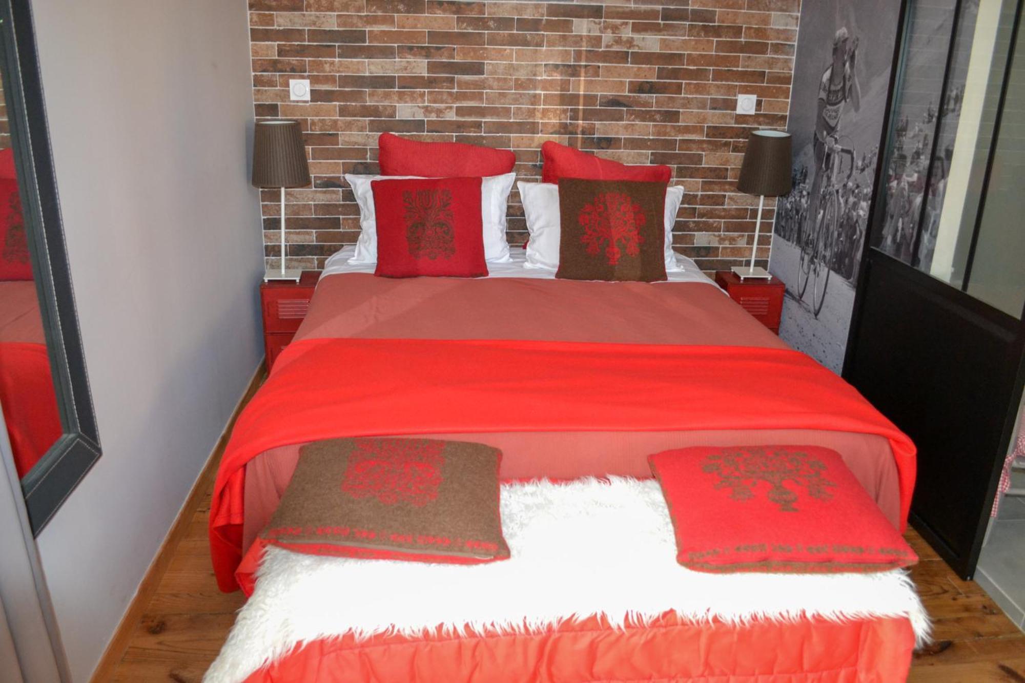 A Nouste Chambres D'Hotes Et Gite Only Adults Campan Esterno foto