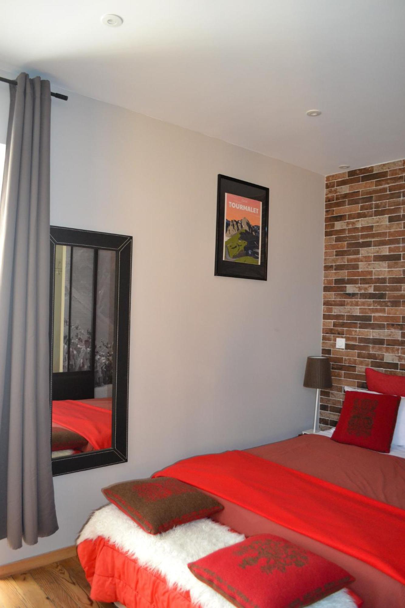 A Nouste Chambres D'Hotes Et Gite Only Adults Campan Esterno foto